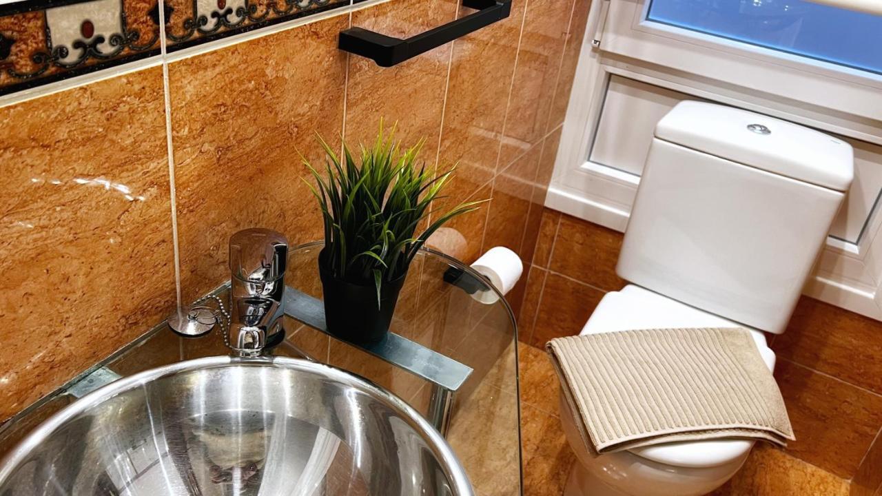 Blas De Otero, Vivienda Turistica Reformada Con Wifi Билбао Екстериор снимка