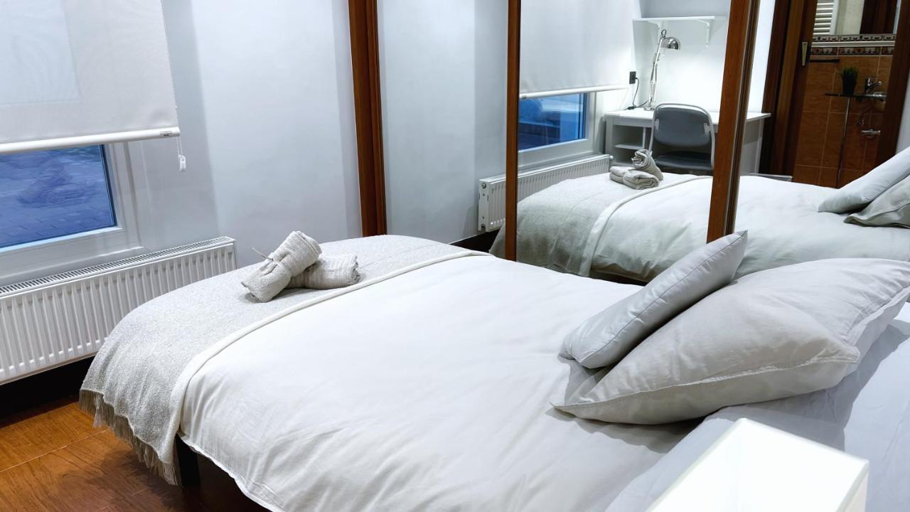 Blas De Otero, Vivienda Turistica Reformada Con Wifi Билбао Екстериор снимка